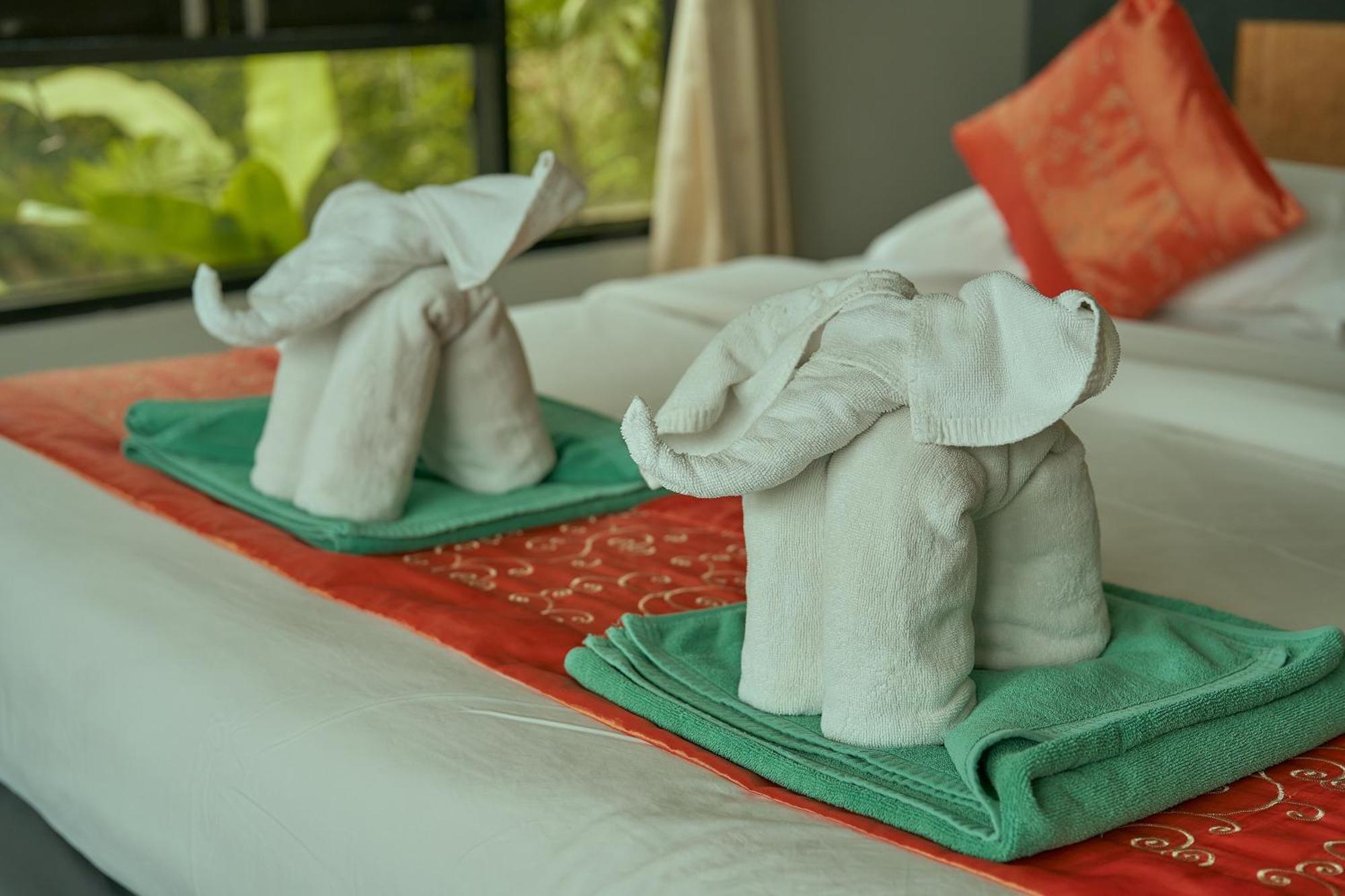 Merit Wellness & Mind Retreat Resort Samui Koh Samui Exteriör bild